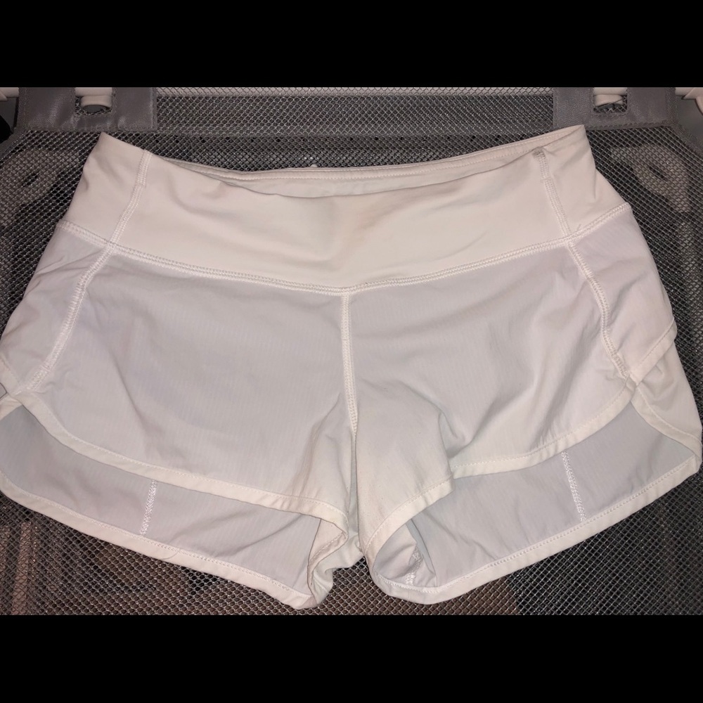 white lululemon shorts